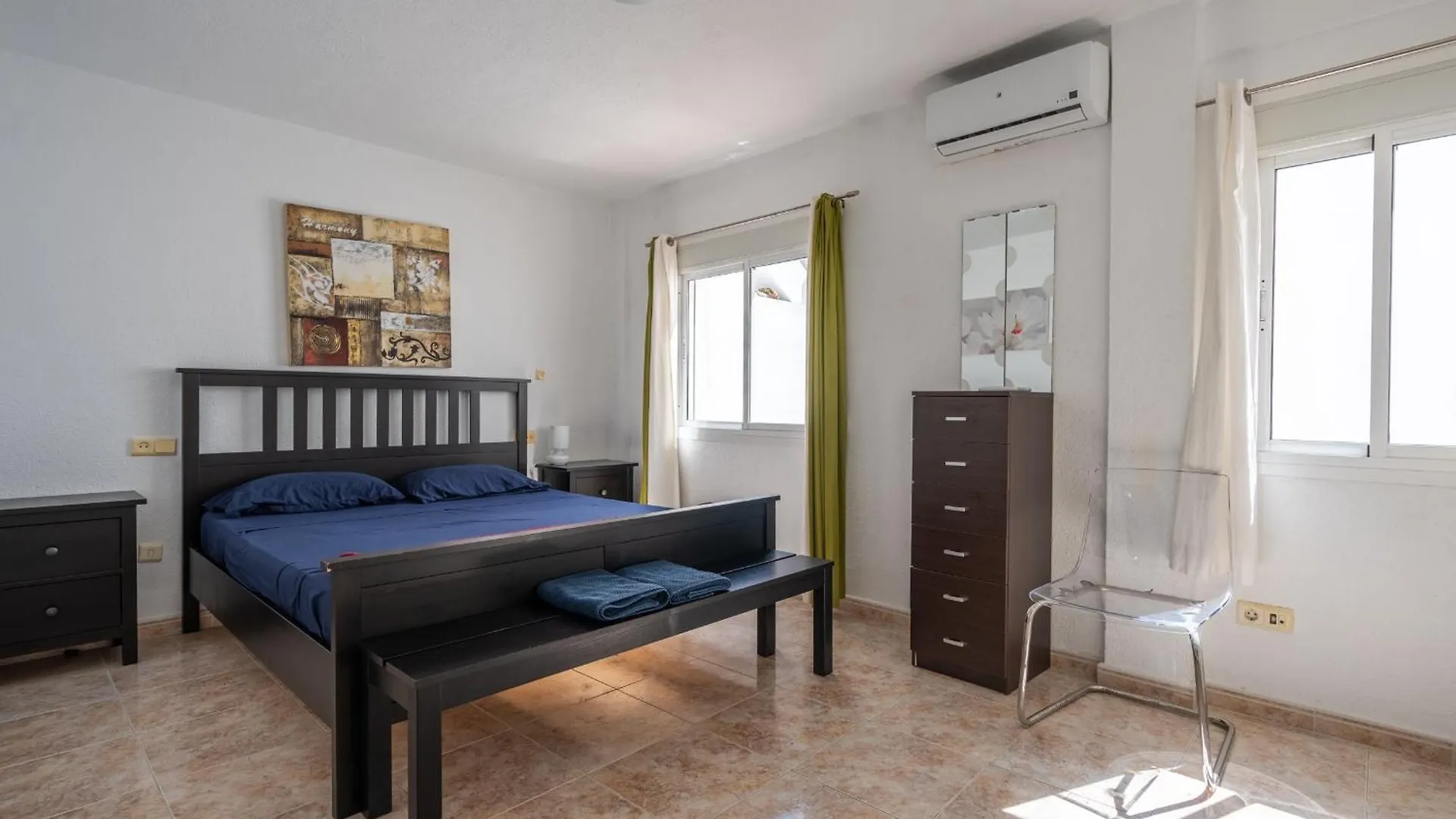 דירה Condo 50M From Los Boliches Beach In פואנגירולה